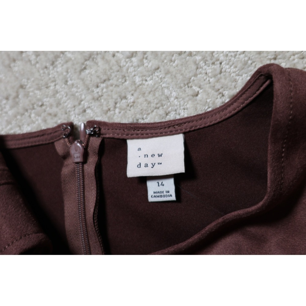 A New Day Womens Faux Suede Sleeveless Shift Dress Burgundy Plum Size 14 - Picture 4 of 6